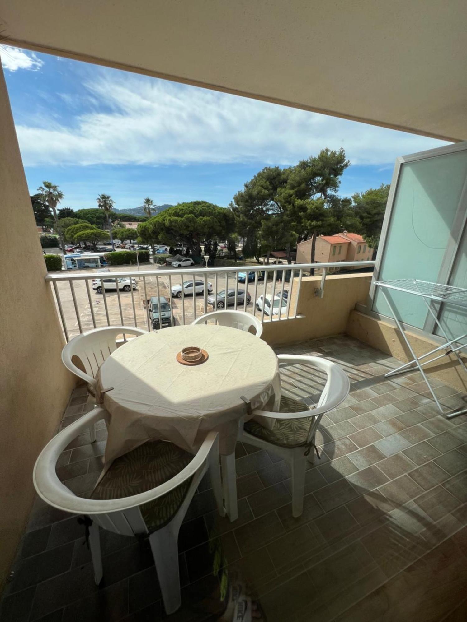 Port De Apartment *